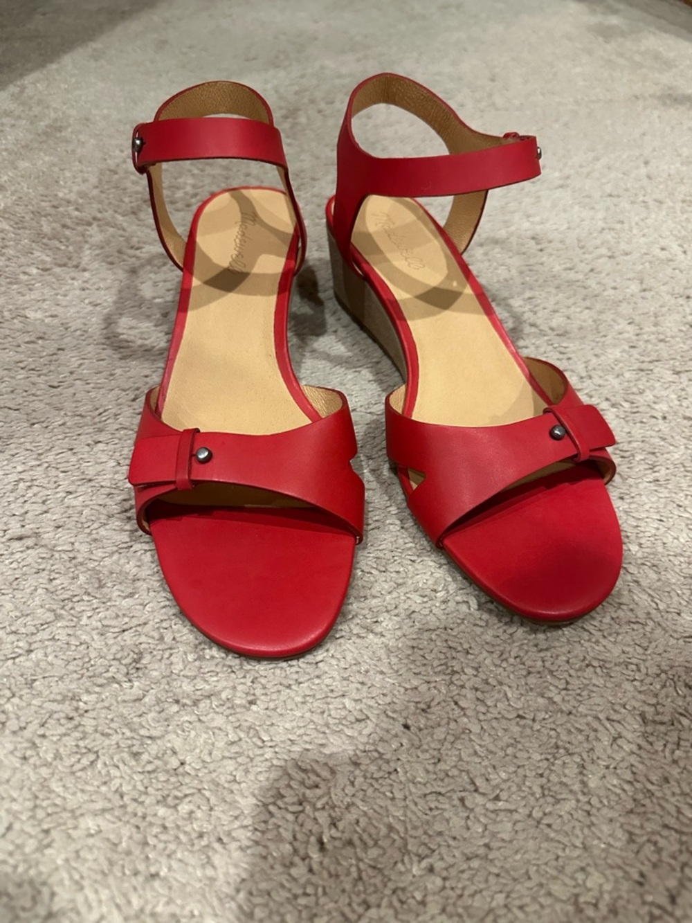 Madewell Red Ankle-Strap Wedge Sandals Women’s Size 10–New without box